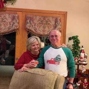 Meet your Posher, Debbie